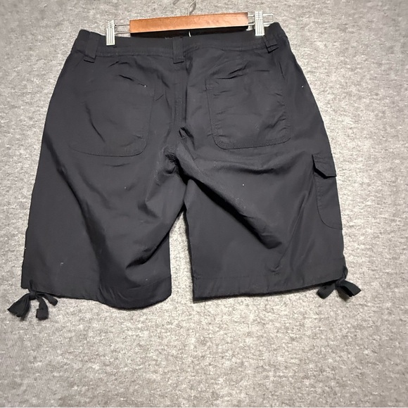 St.John’s Bay Bermuda Shorts Mid Rise Shorts Women’s Black Size 10P - Picture 2 of 9